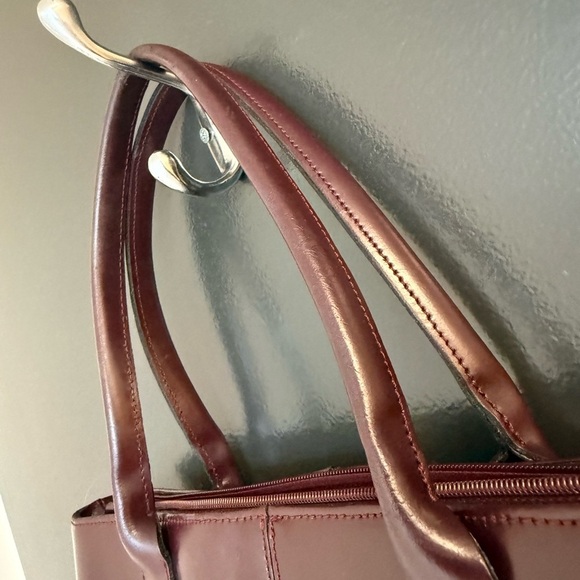 Arcadia Dark Burgundy Leather Shoulder Bag with Gold Accent GUC minor wear - Picture 4 of 13